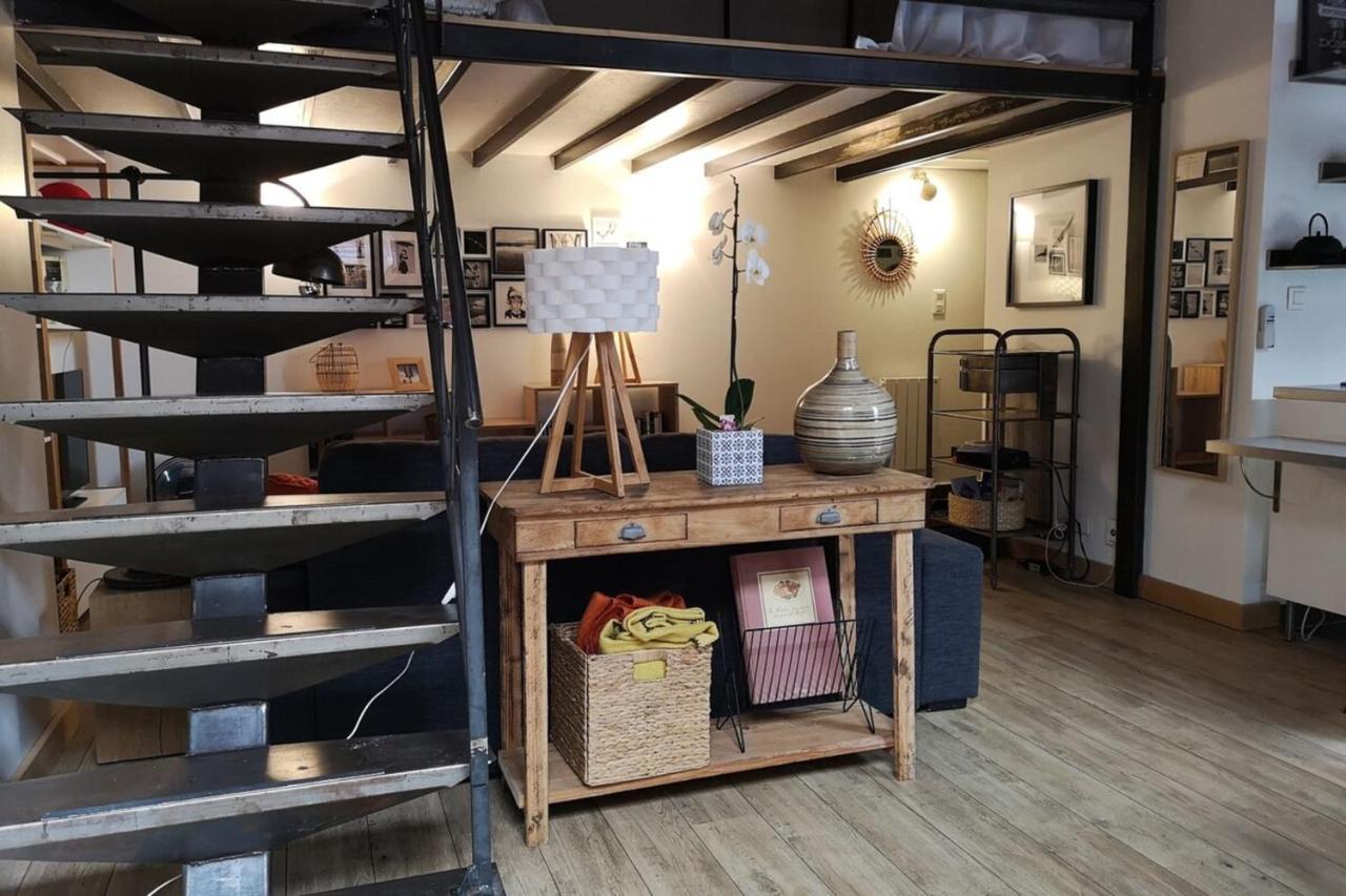 Authentic Loft With Mezzanine & Exposed Stones Heart Of Lyon Appartement Buitenkant foto